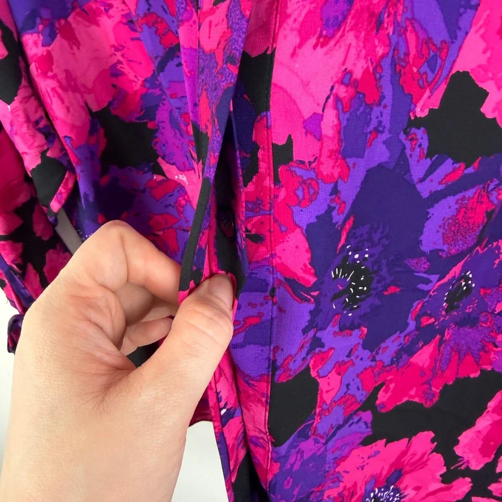 Calvin Klein Floral Blouse Size 1X Office Career Date Night Bold Bloomcore Comfy